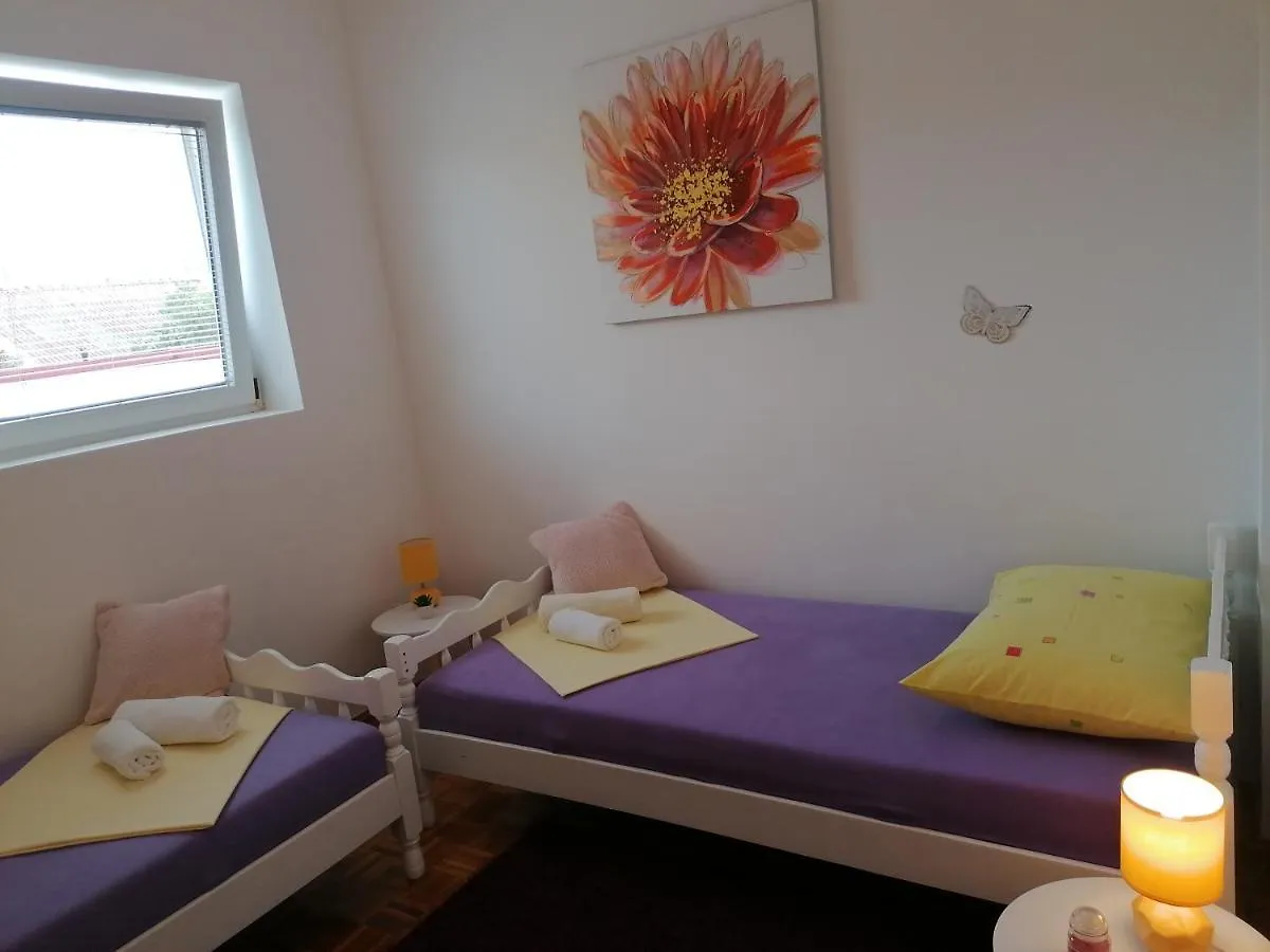 Holiday home Kuca Za Odmor Ana Villa Razanac